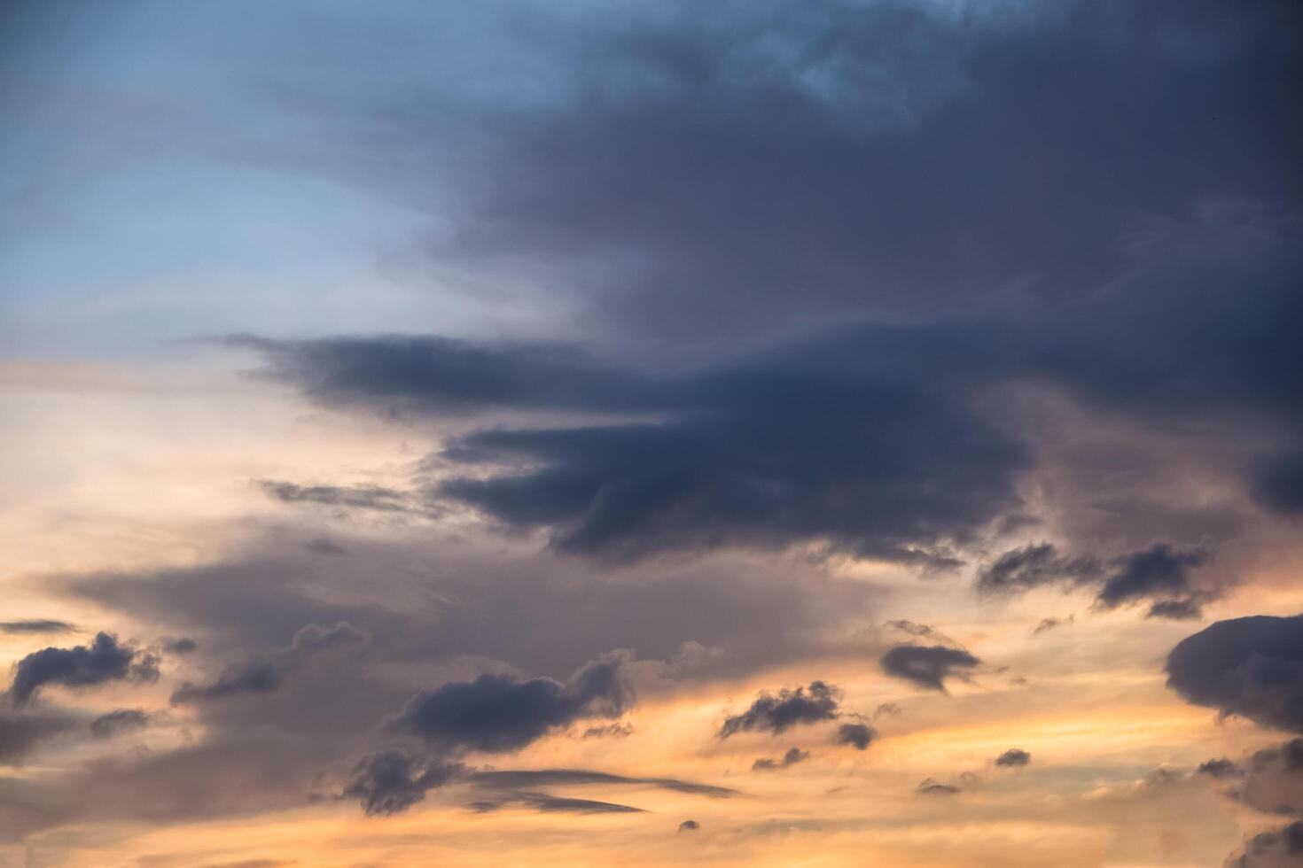 cielo al atardecer foto