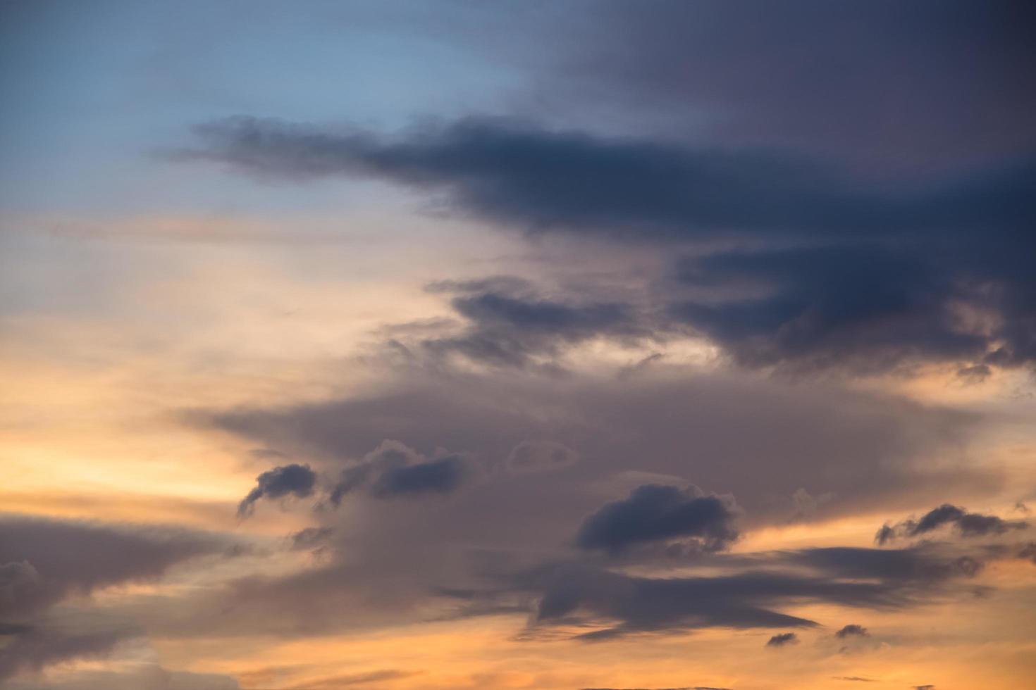 cielo al atardecer foto