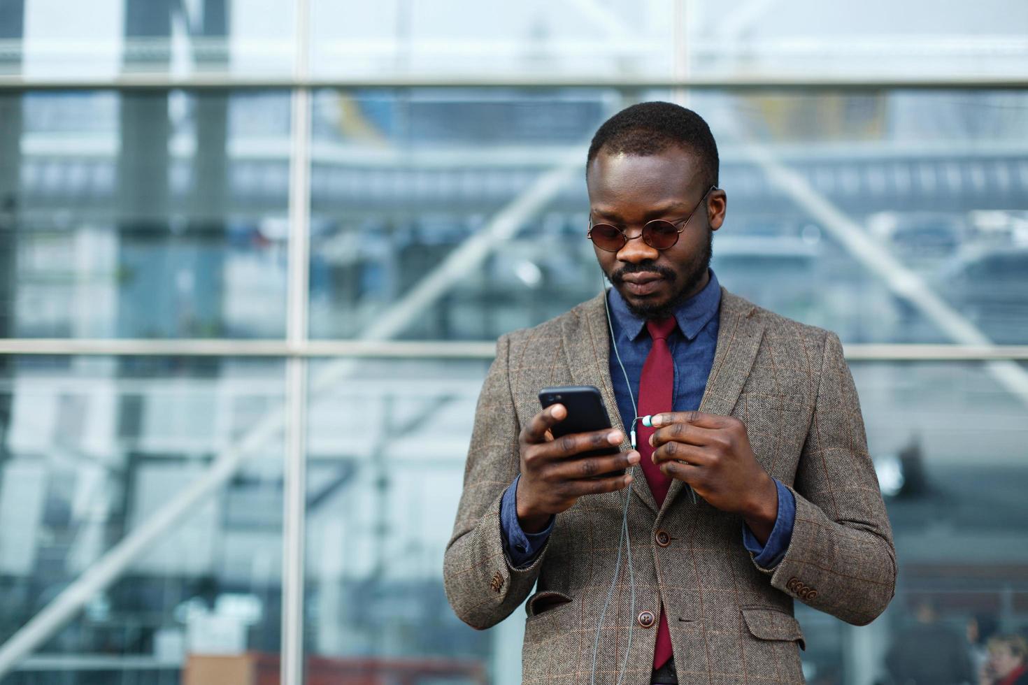 Man listening to headphones photo