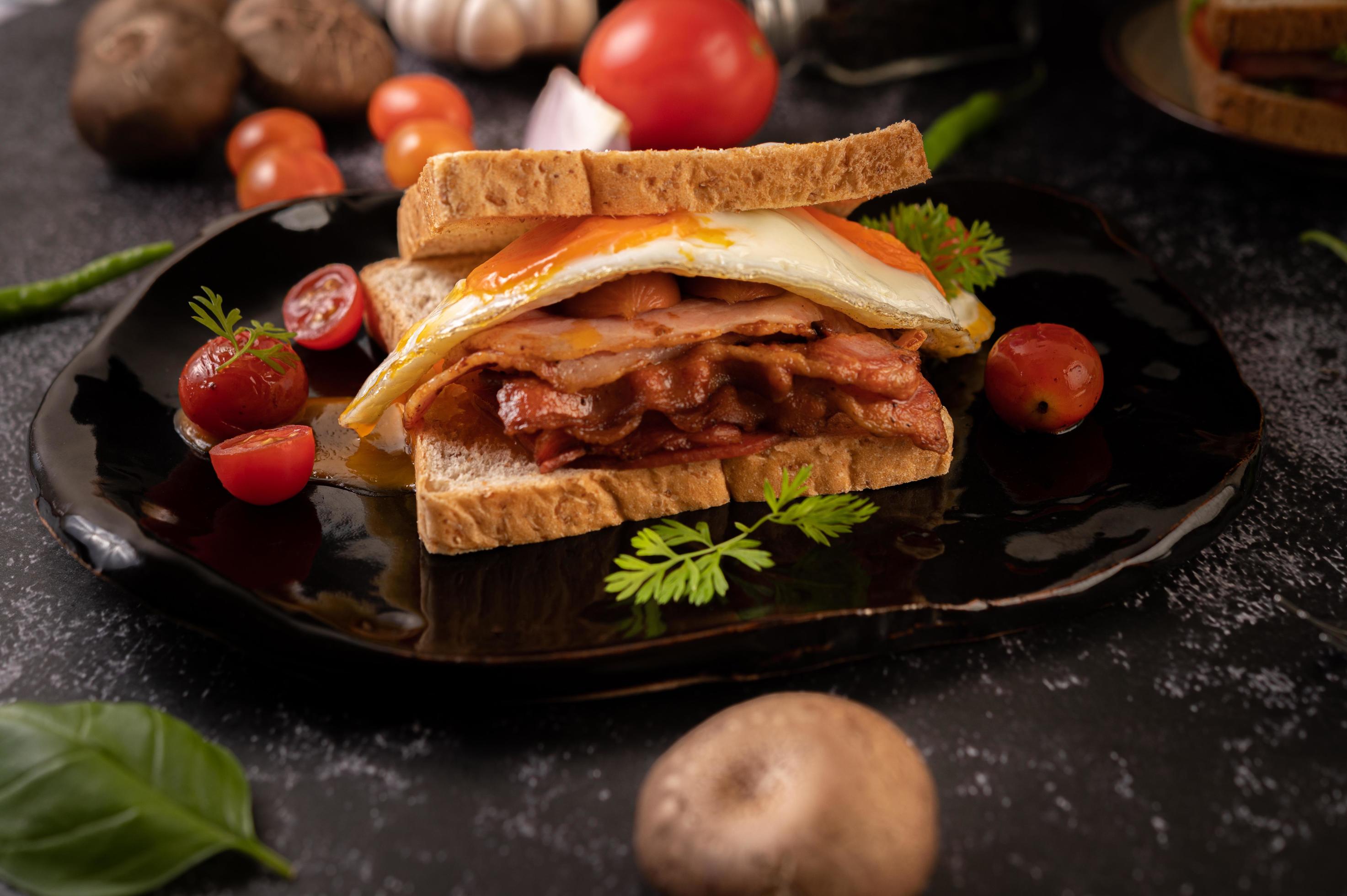 Ham and egg breakfast sandwich 1826833 Stock Photo at Vecteezy