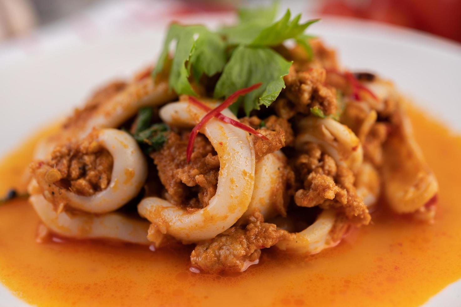 Stir-fried squid with curry photo