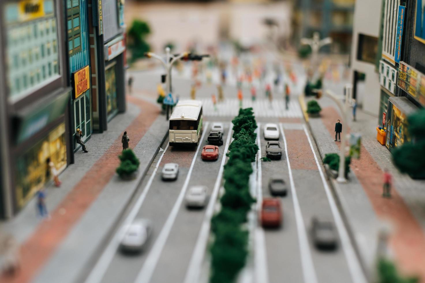 Close-up de paisaje callejero de juguete en miniatura foto
