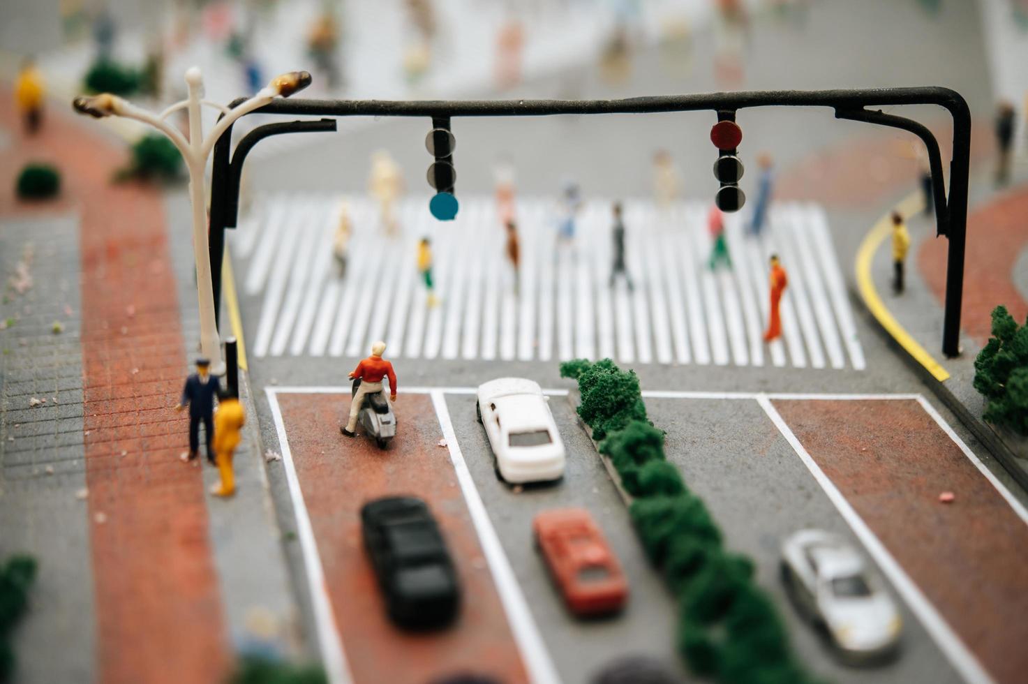 Close-up de calle de juguetes en miniatura foto