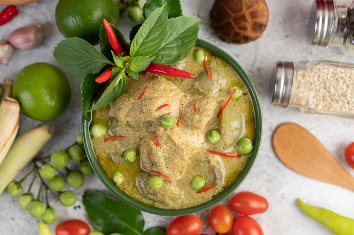 Green curry chicken photo