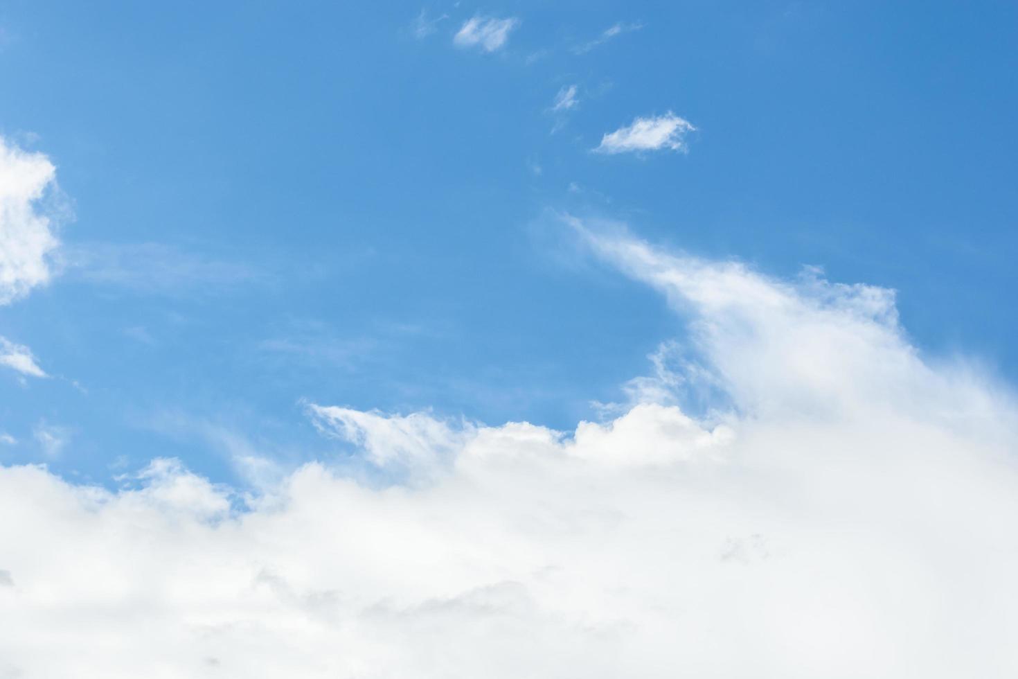 nubes en el cielo foto