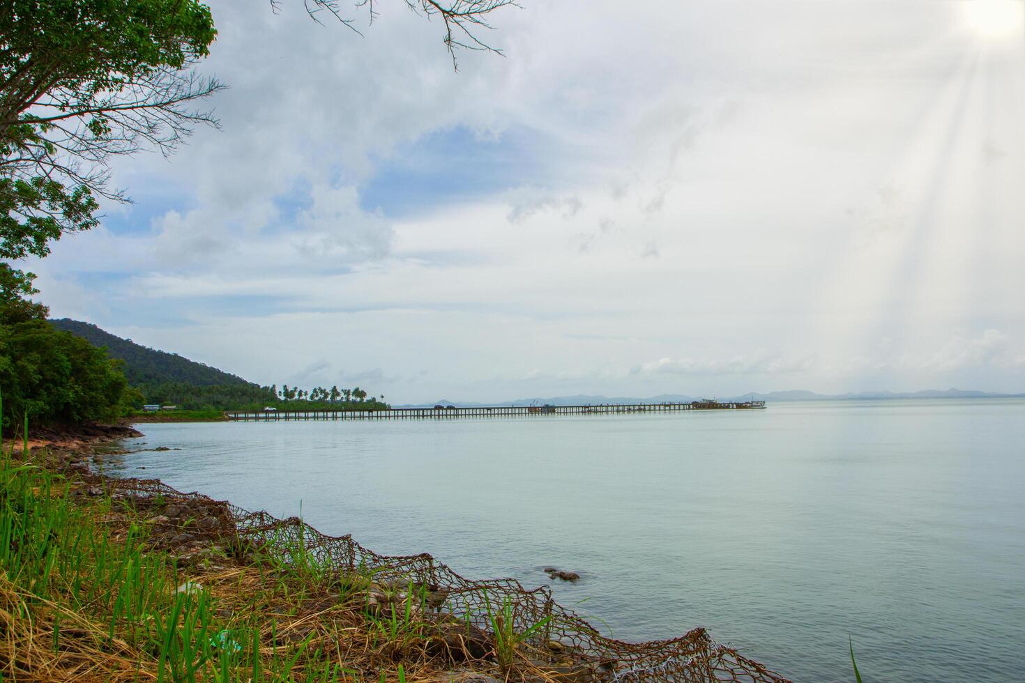 el mar en koh chang en tailandia foto