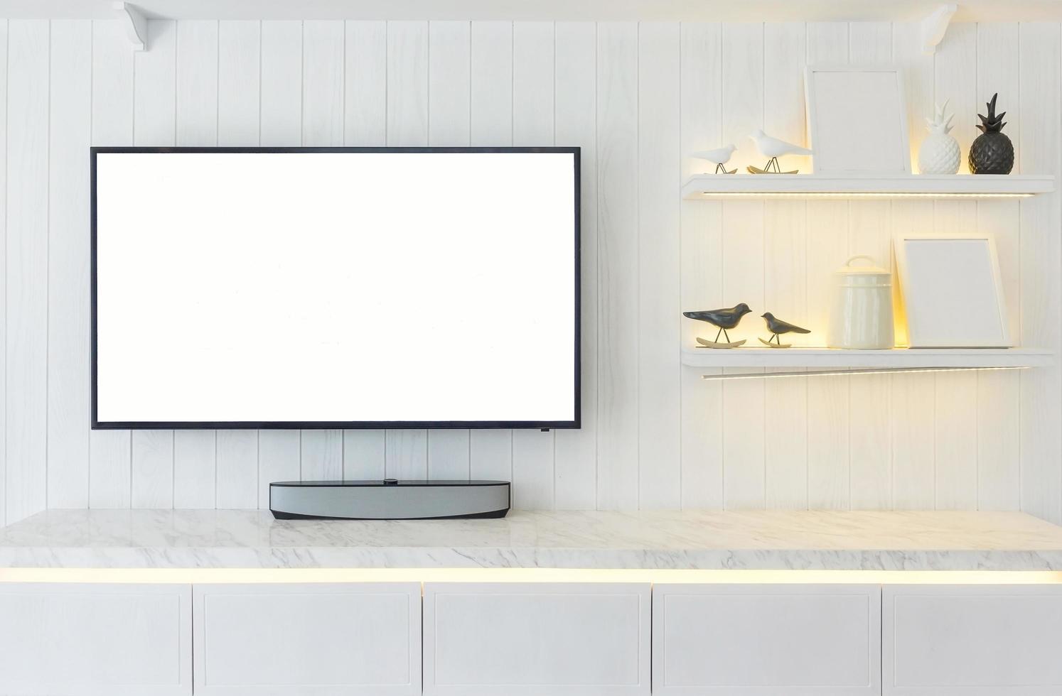 Mueble de tv interior diseño de habitación moderna y estilo de vida acogedor, aparador de madera en la pared blanca foto
