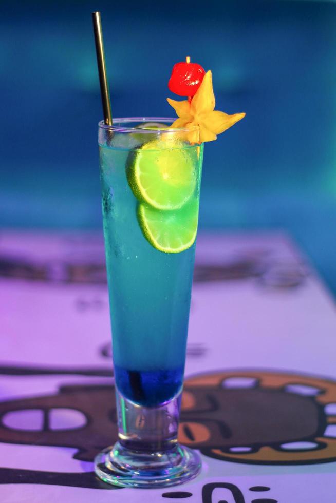 blue margarita cocktail photo