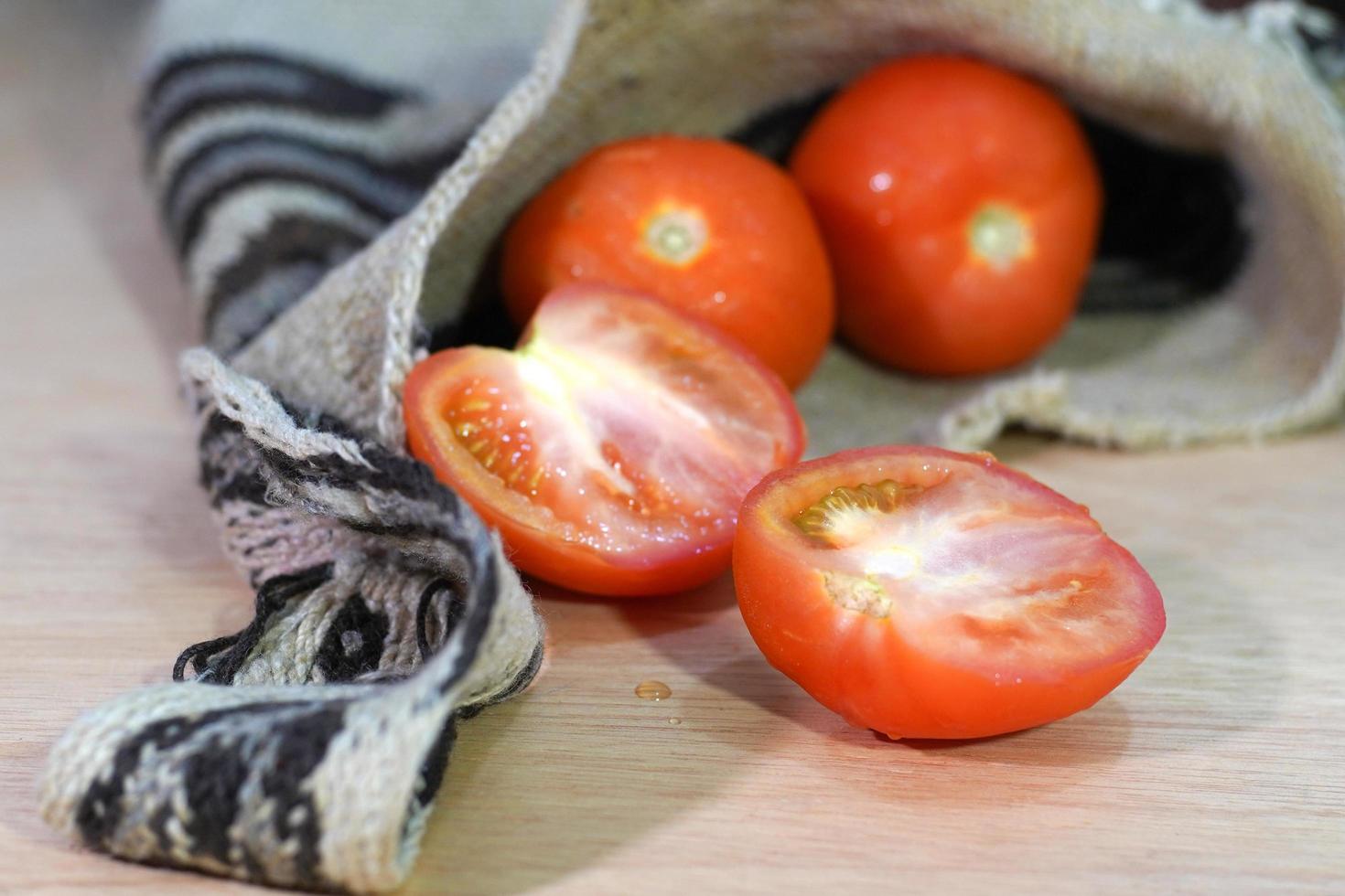 fresh tomatoes cut photo