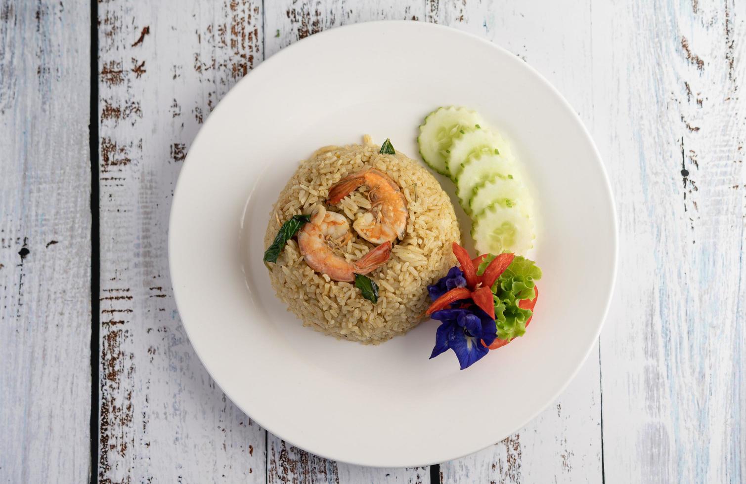 Decorative shrimp fried rice photo