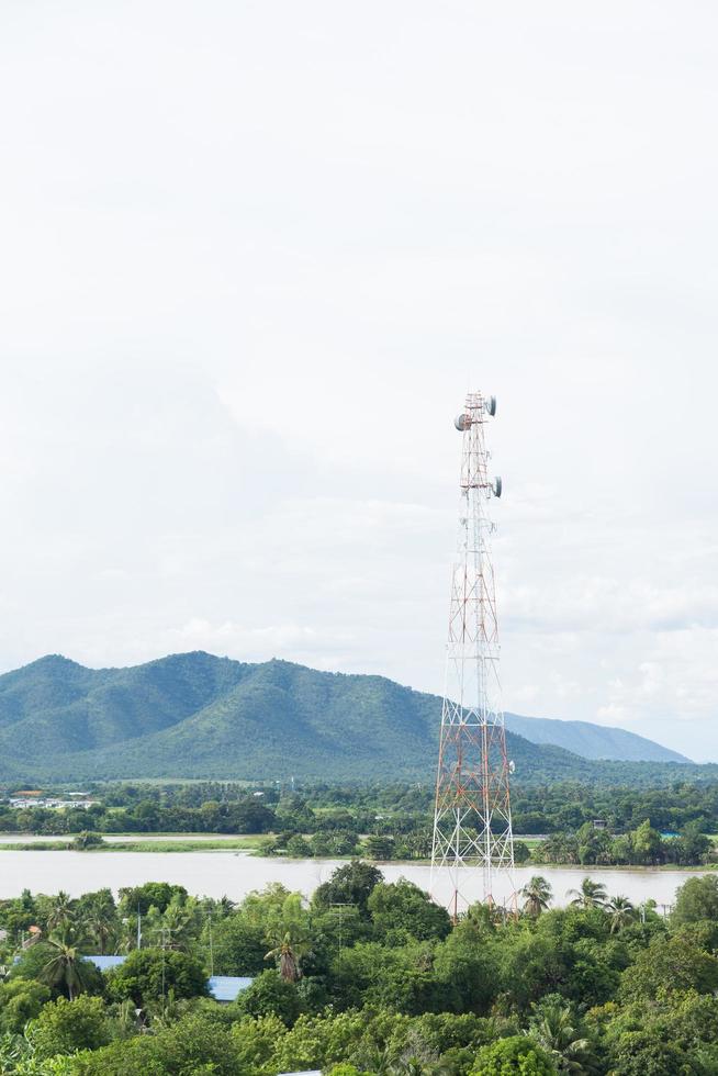 sistema de antena telefonica foto