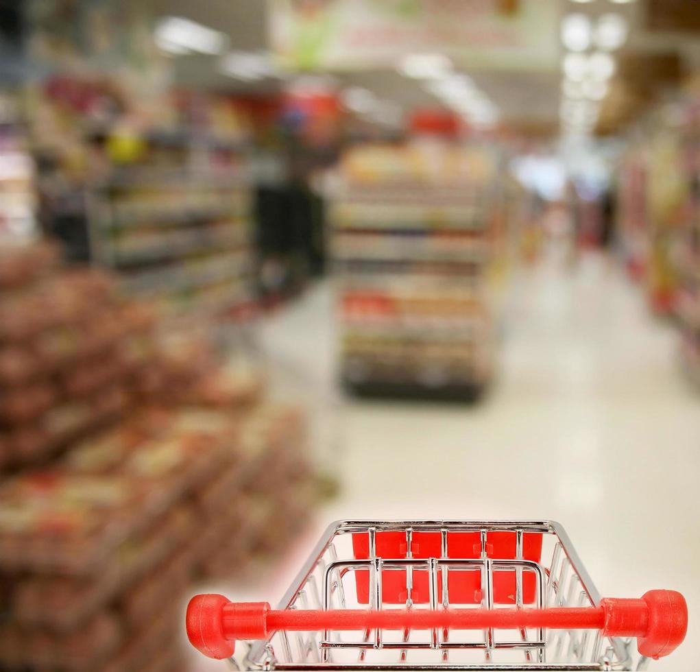 compras en la tienda de comestibles foto