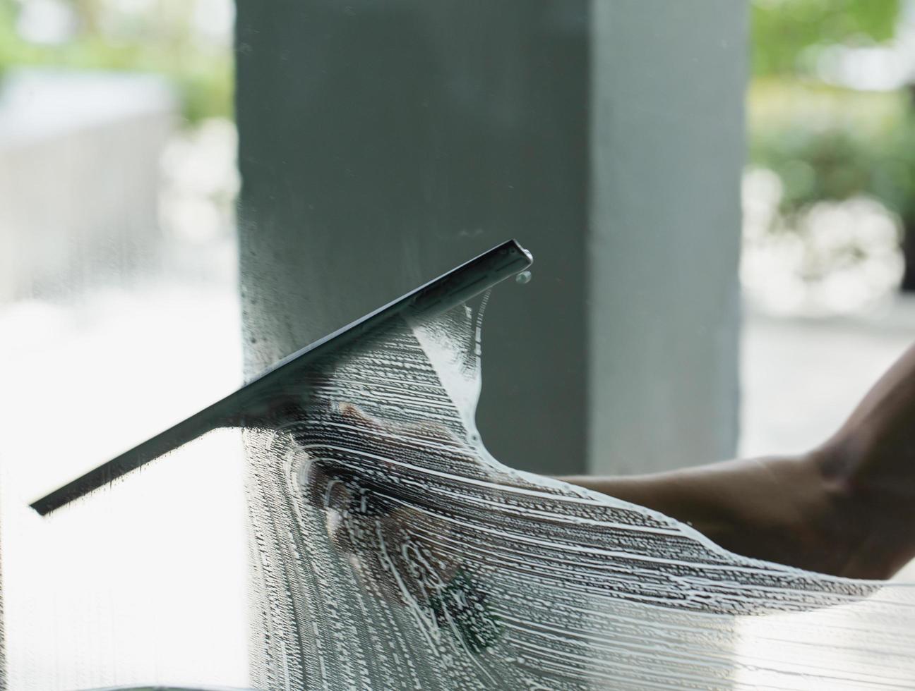 Person window cleaning photo