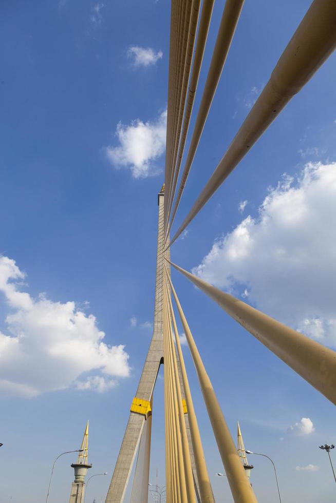 puente rama viii en bangkok, tailandia foto