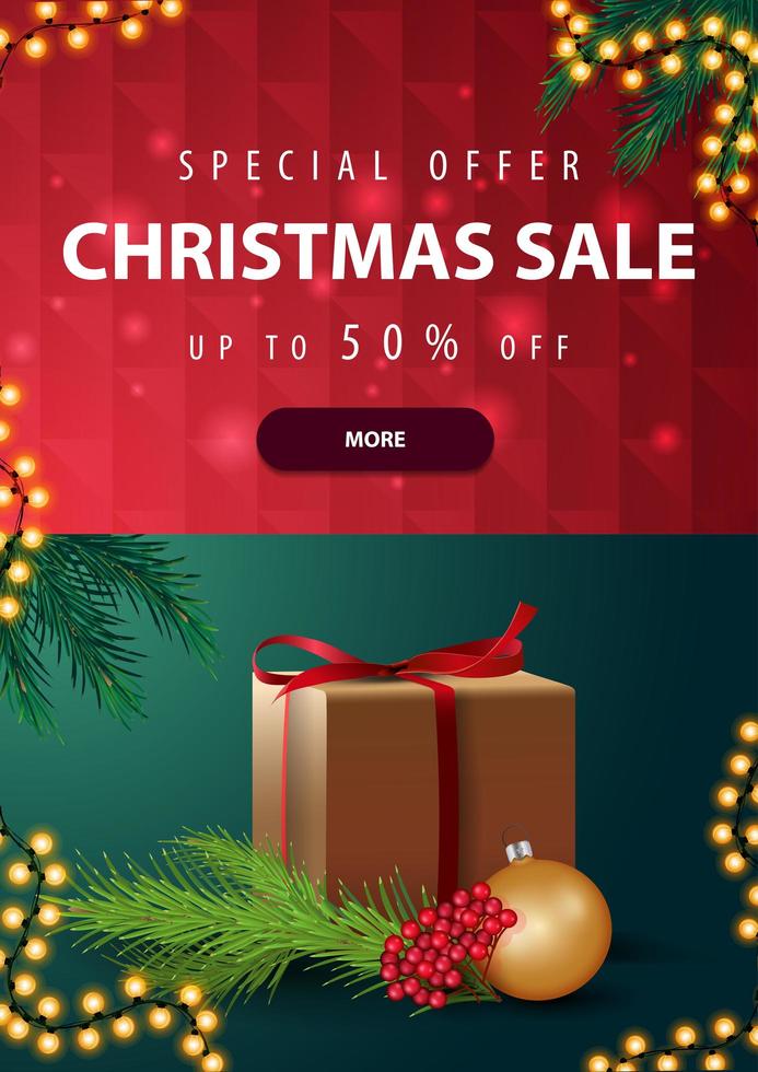 oferta especial, venta de navidad, hasta 50 de descuento, banner vertical de descuento rojo y verde con regalo y rama de árbol de navidad vector