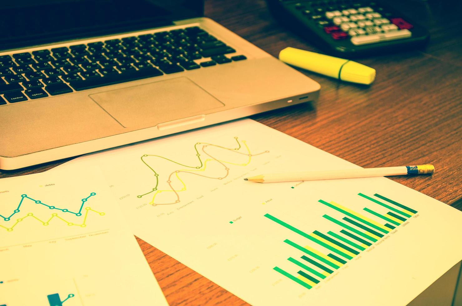 Graph and computer photo