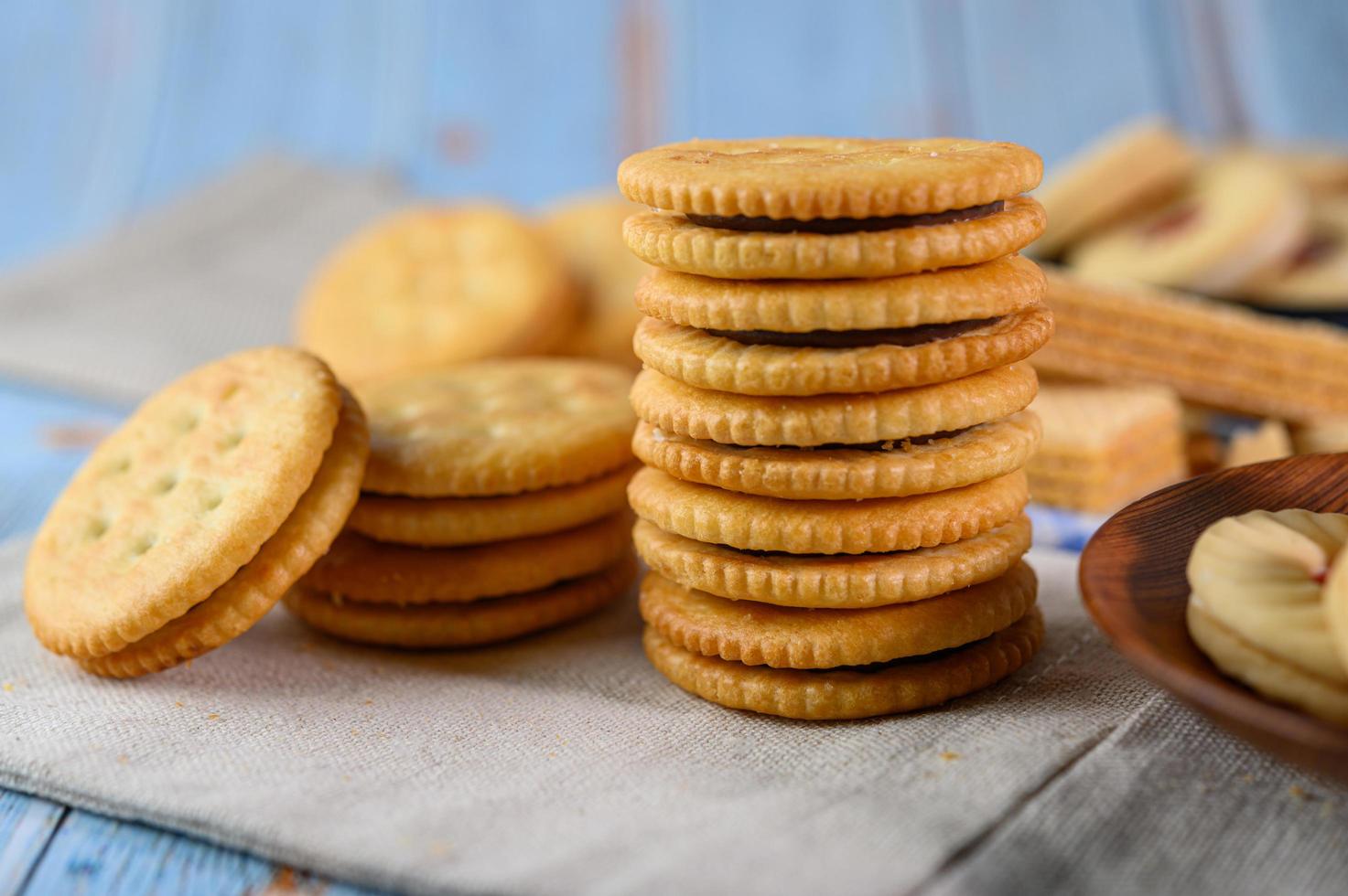 galletas dispuestas en un paño foto