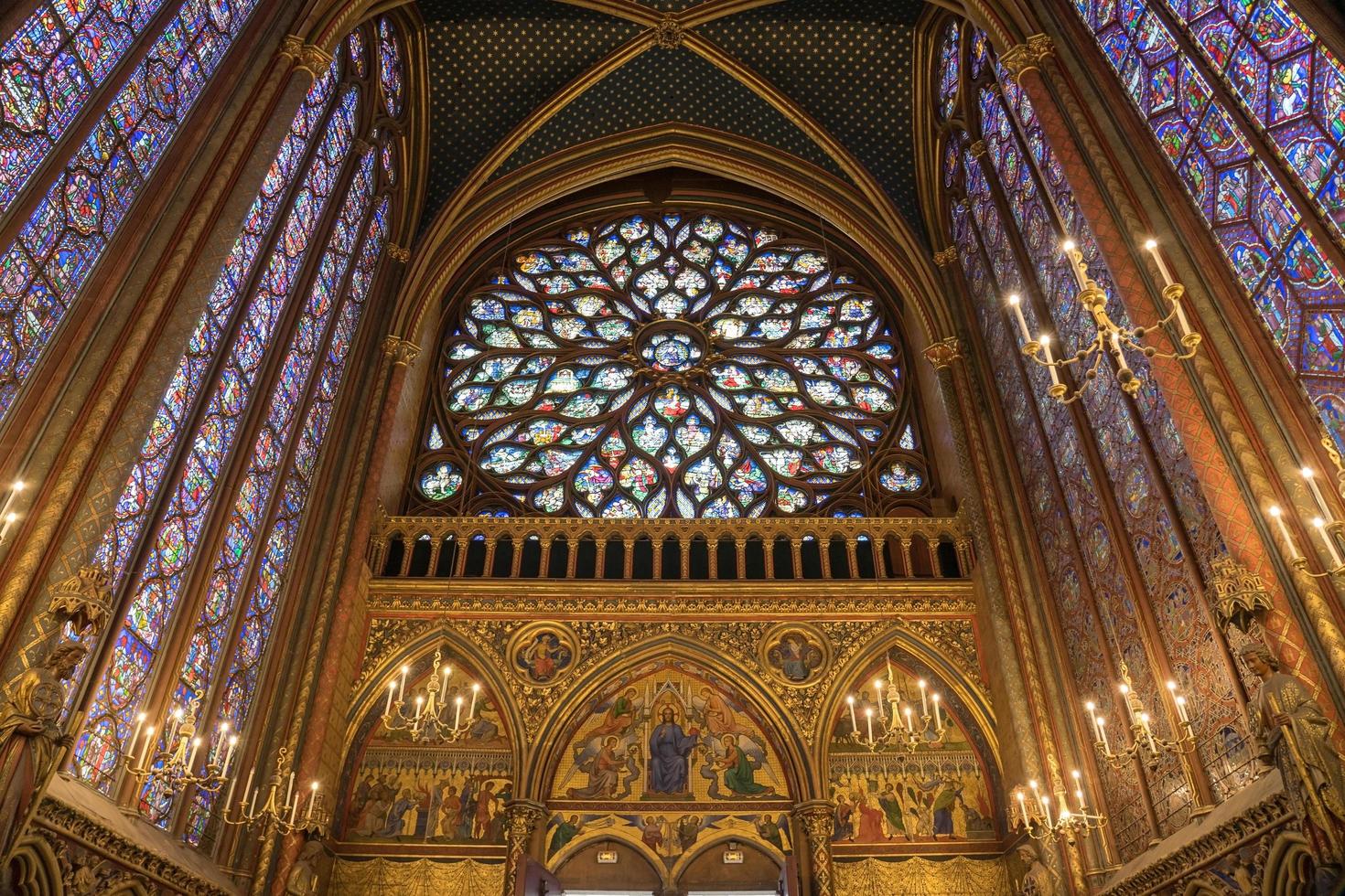 la sainte chapelle en parís, francia foto