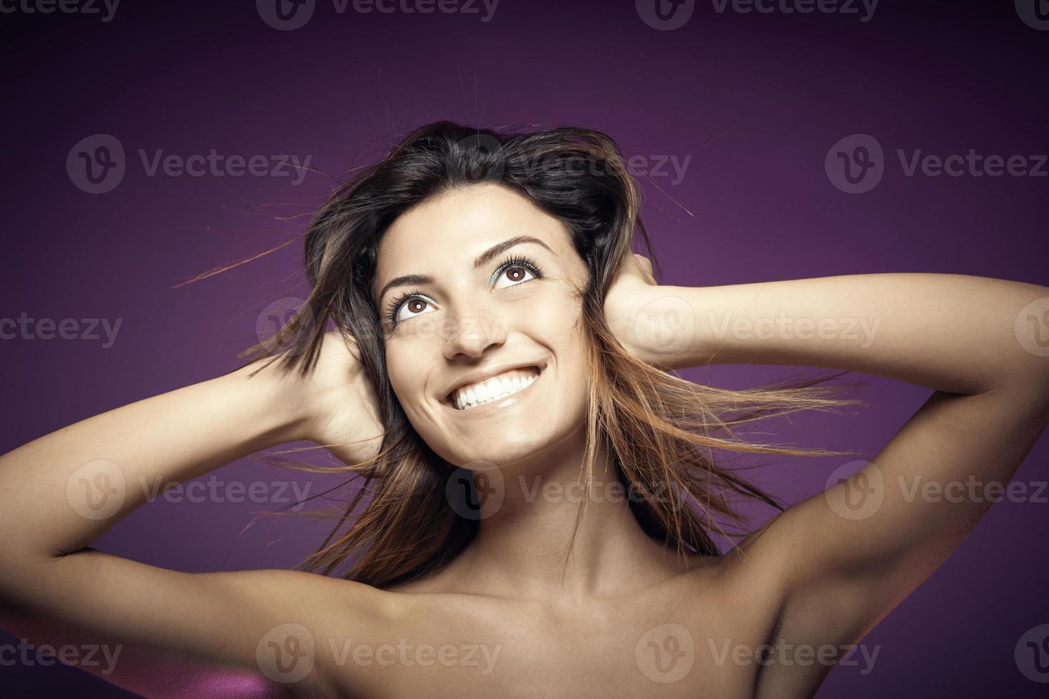 belleza, retrato, de, joven, sonriente, sexy, mujer foto