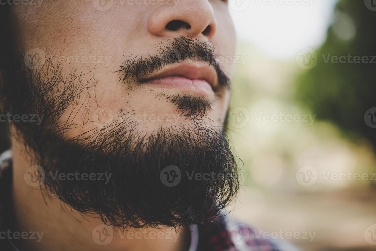 primer plano de la barba del hombre foto
