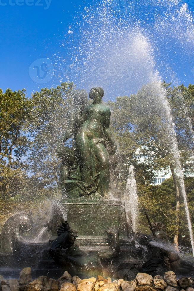 Bailey Fountain in New York City photo