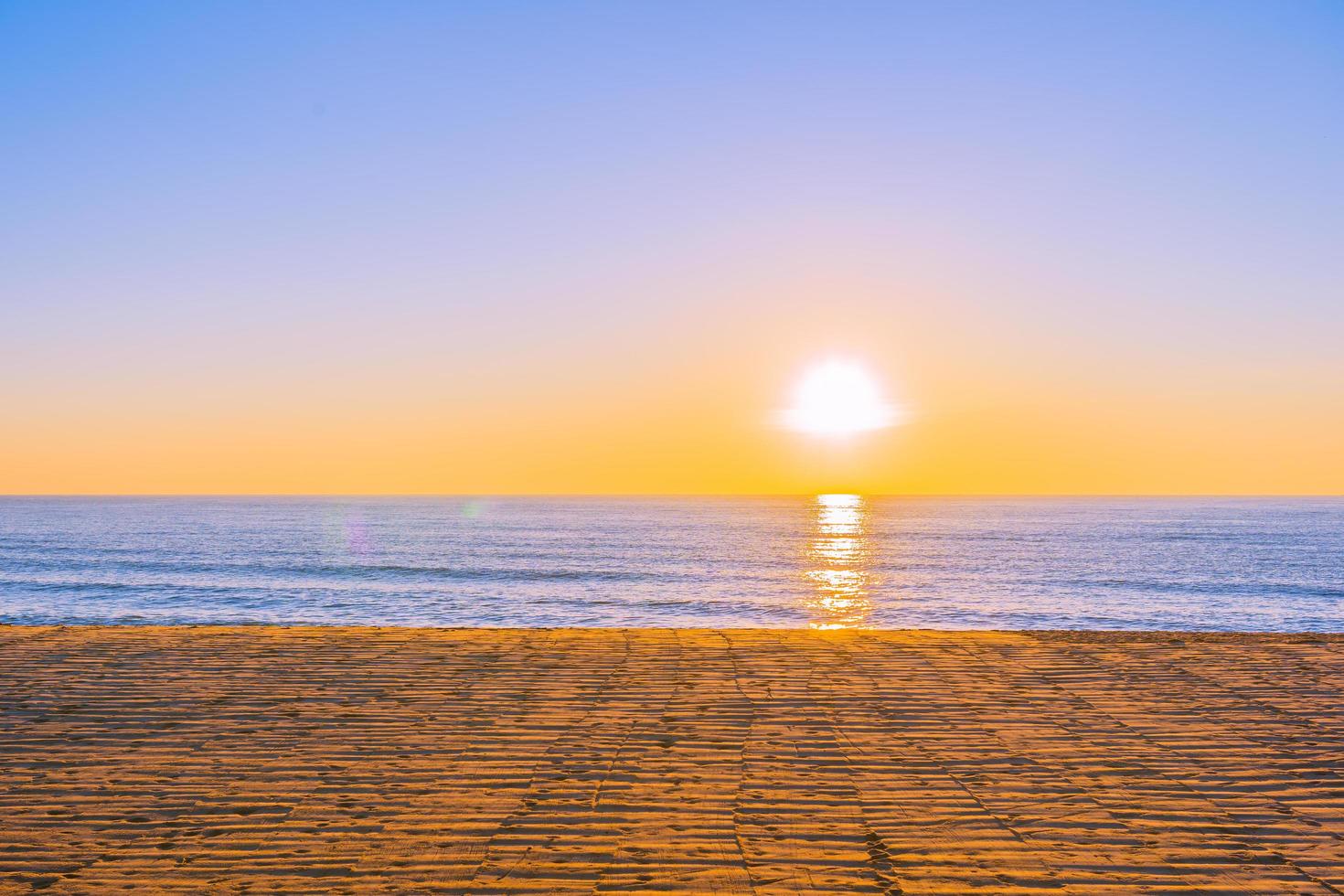 hermosa playa tropical foto