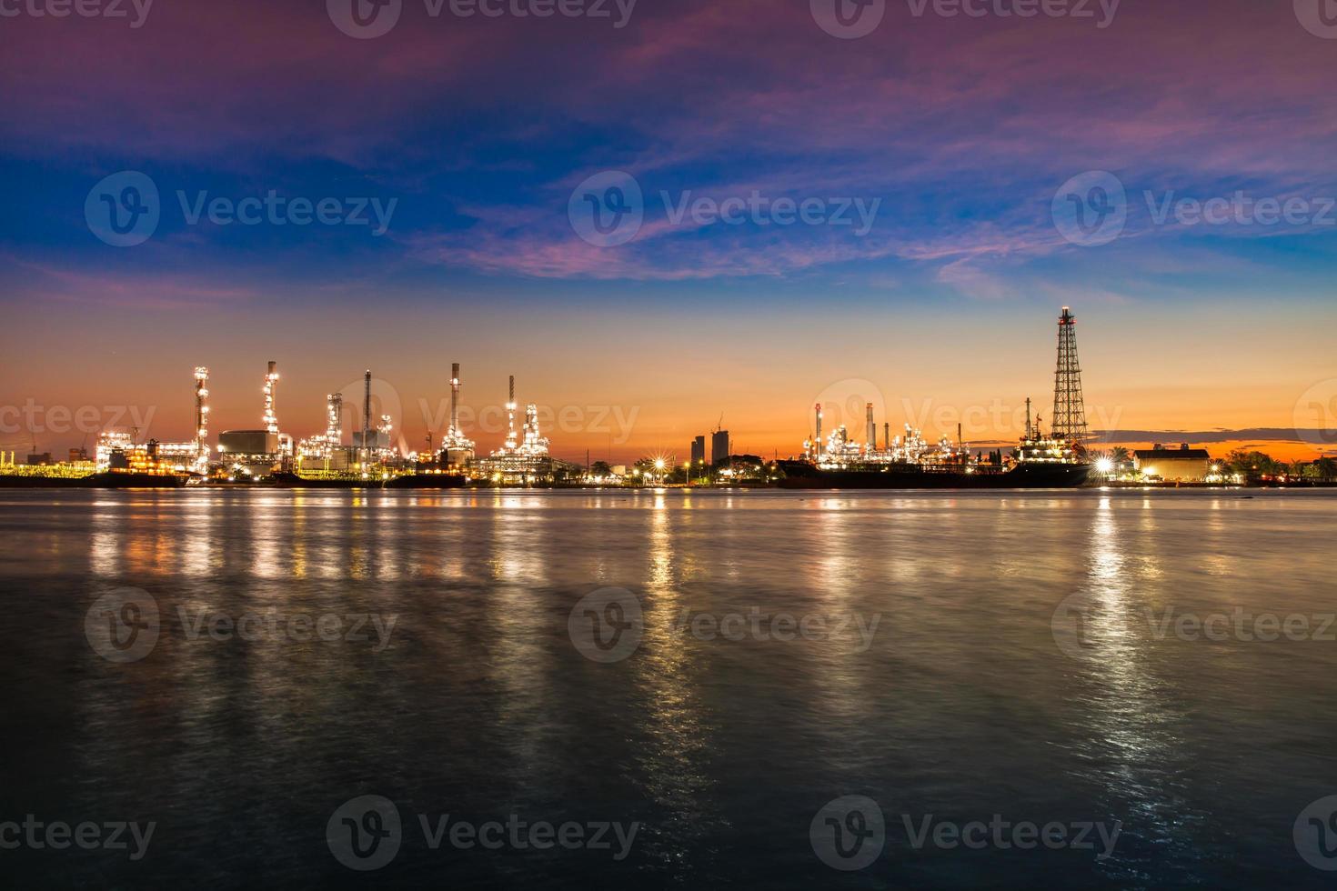 Long-exposure of lights reflecting on water photo