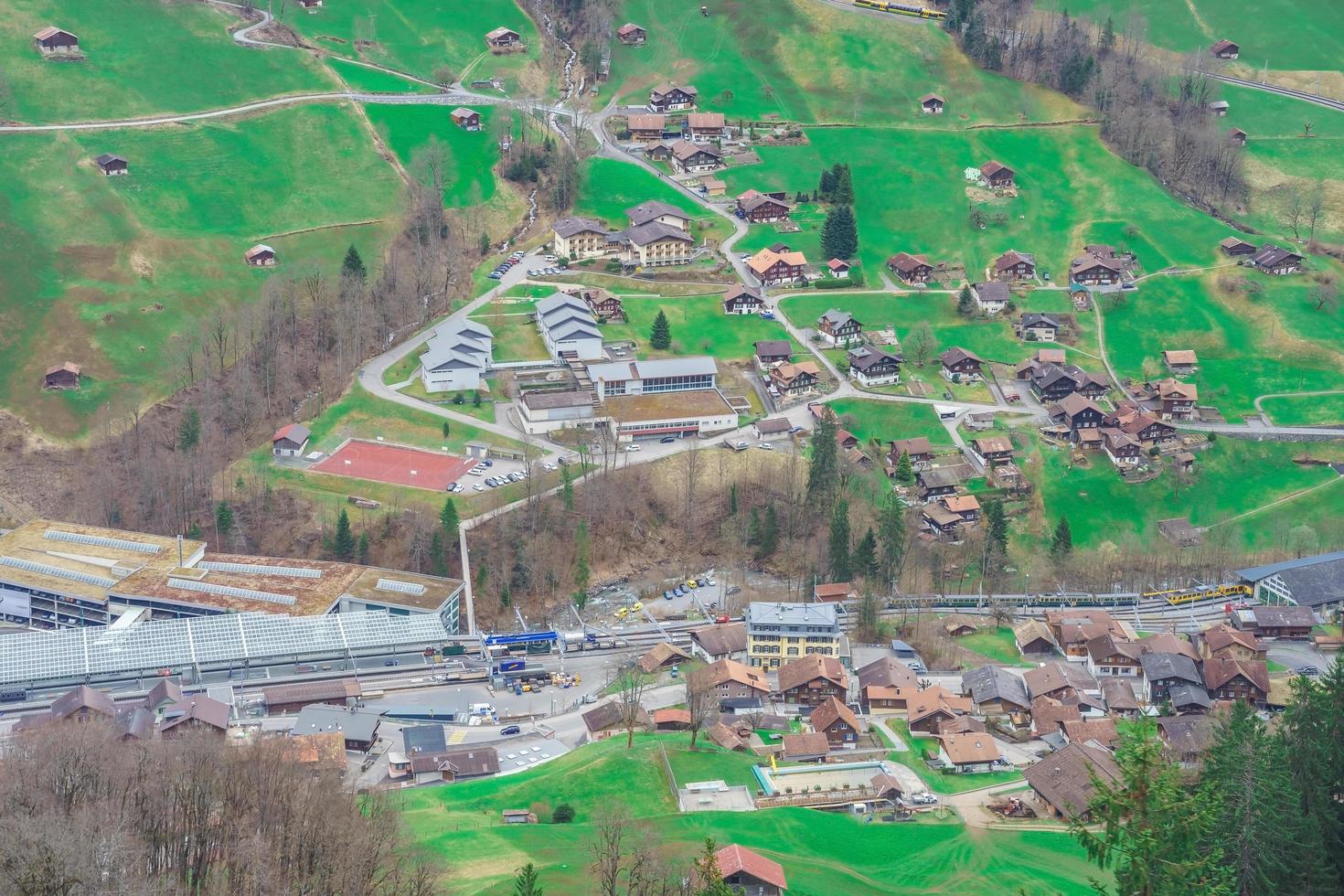 El valle de Lauterbrunnen, cerca de Interlaken en el oberland bernés, Suiza foto