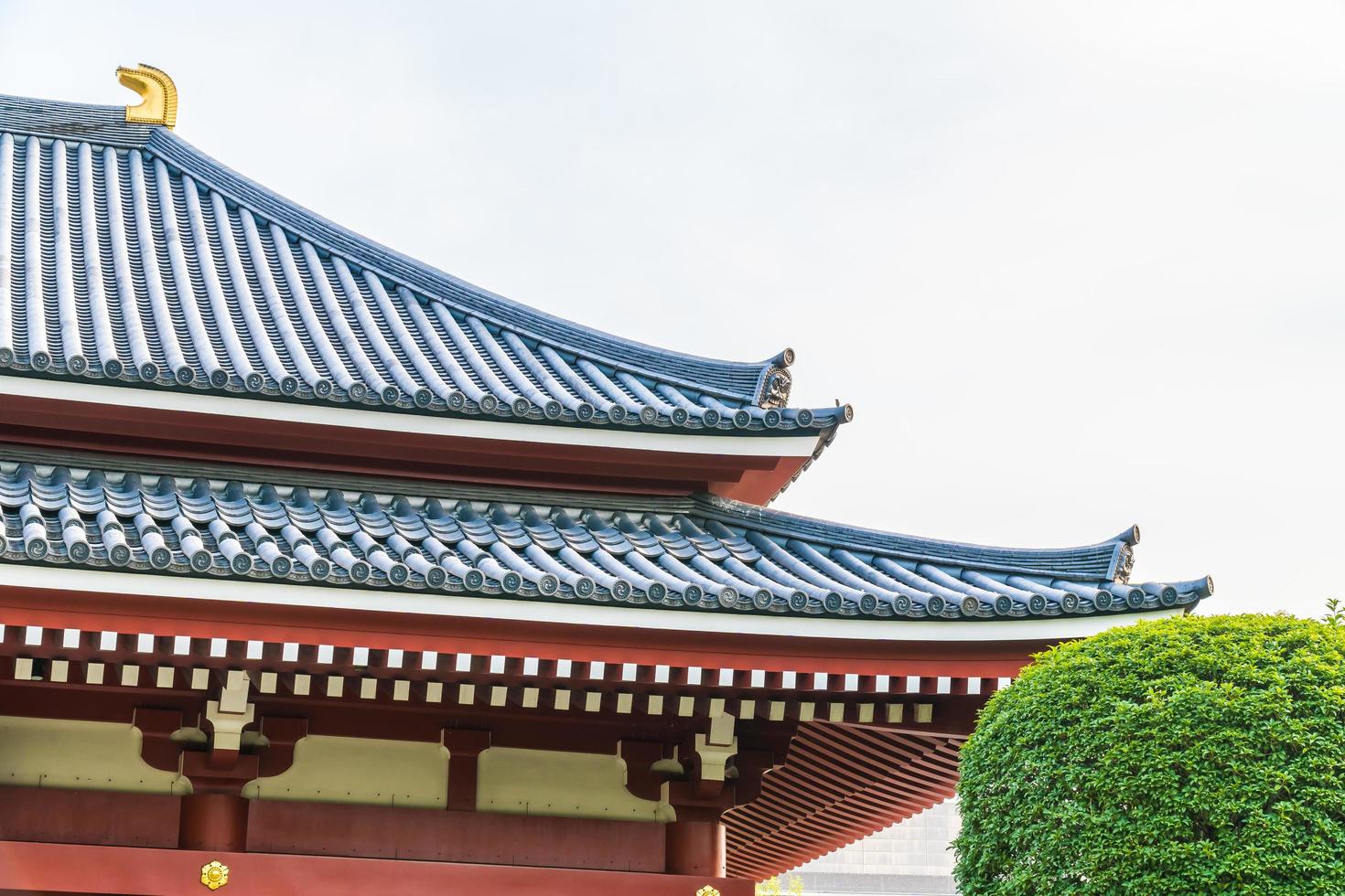 templo sensoji en el área de asakusa, tokio, japón foto