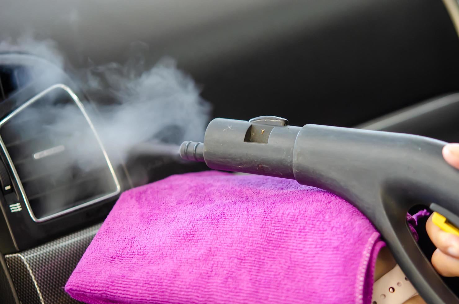 Cleaning the air conditioner of a car 2023070 Stock Photo at Vecteezy