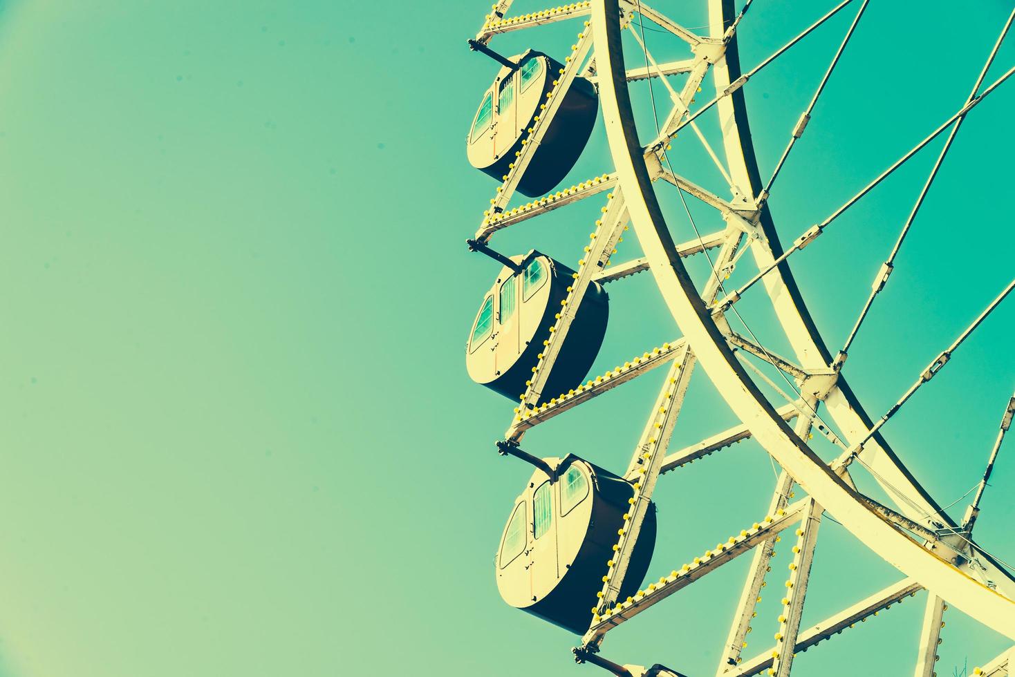 Vintage ferris wheel photo