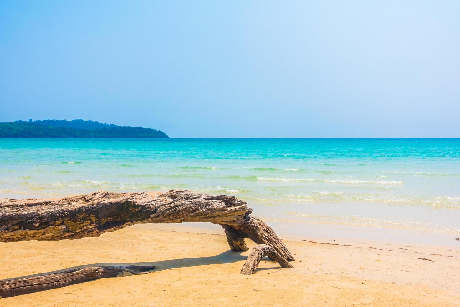 playa tropical en tailandia foto