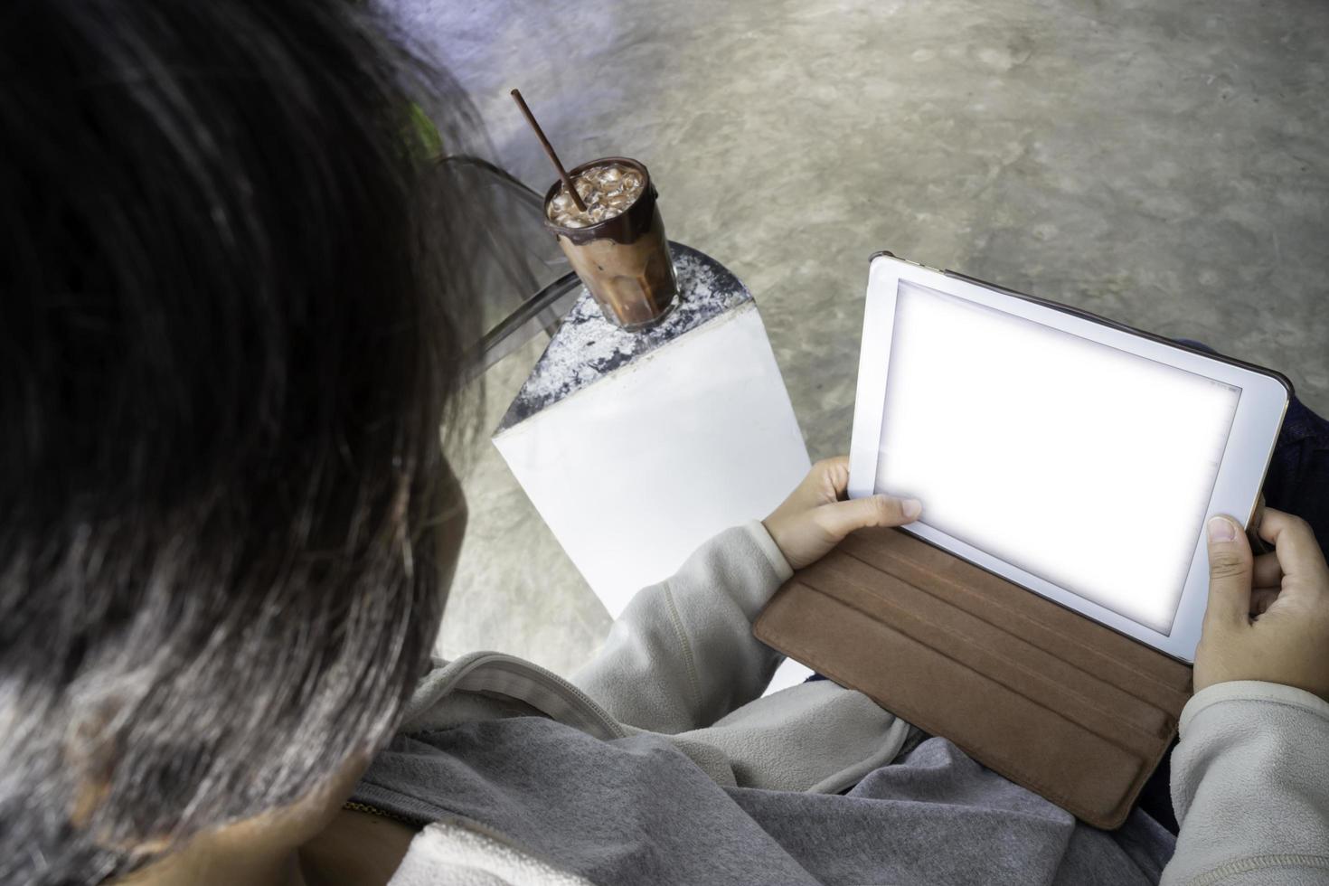 Business women working with tablet photo