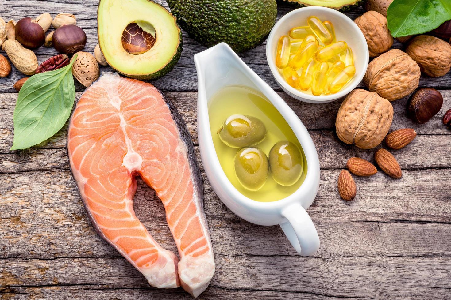 Salmon and olive oil photo