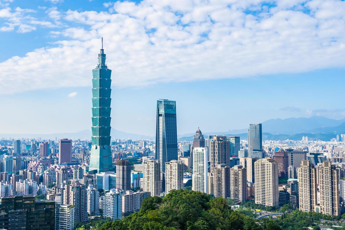 paisaje urbano de taipei, taiwán foto