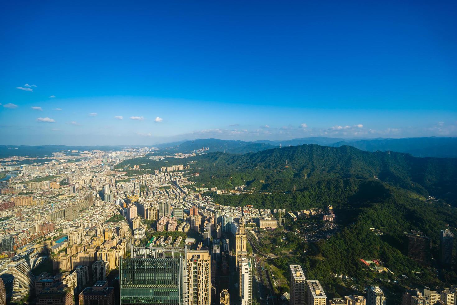 paisaje urbano de taipei, taiwán foto