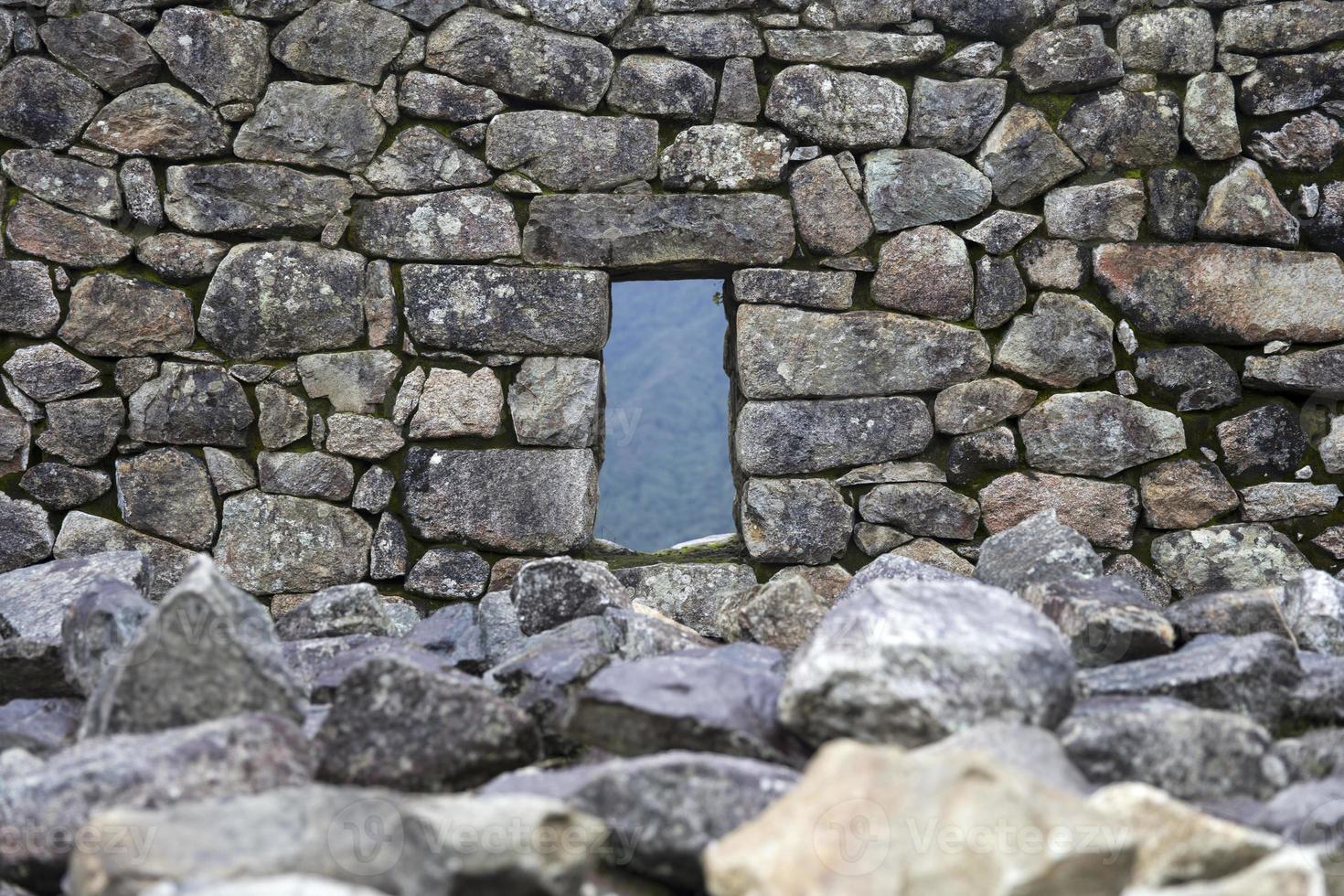 viejo muro de piedra foto