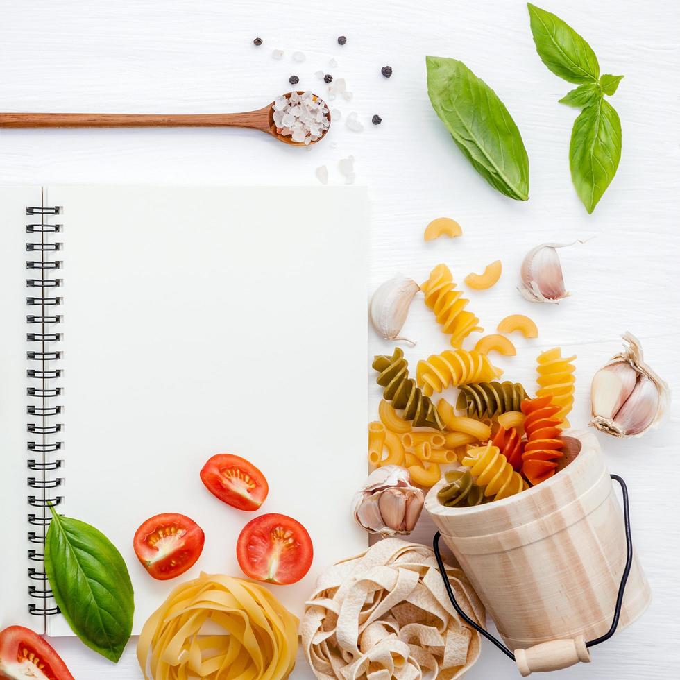 concepto de menú de comida italiana foto