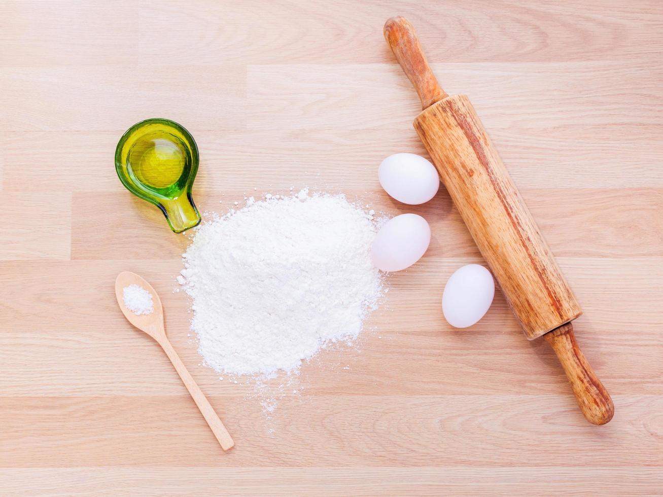 Fresh flour and eggs for pasta photo