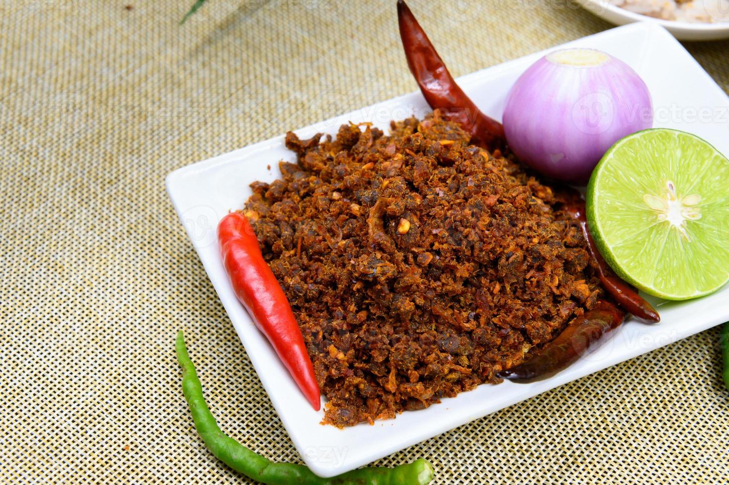 dip de camarones con cebolla y lima foto