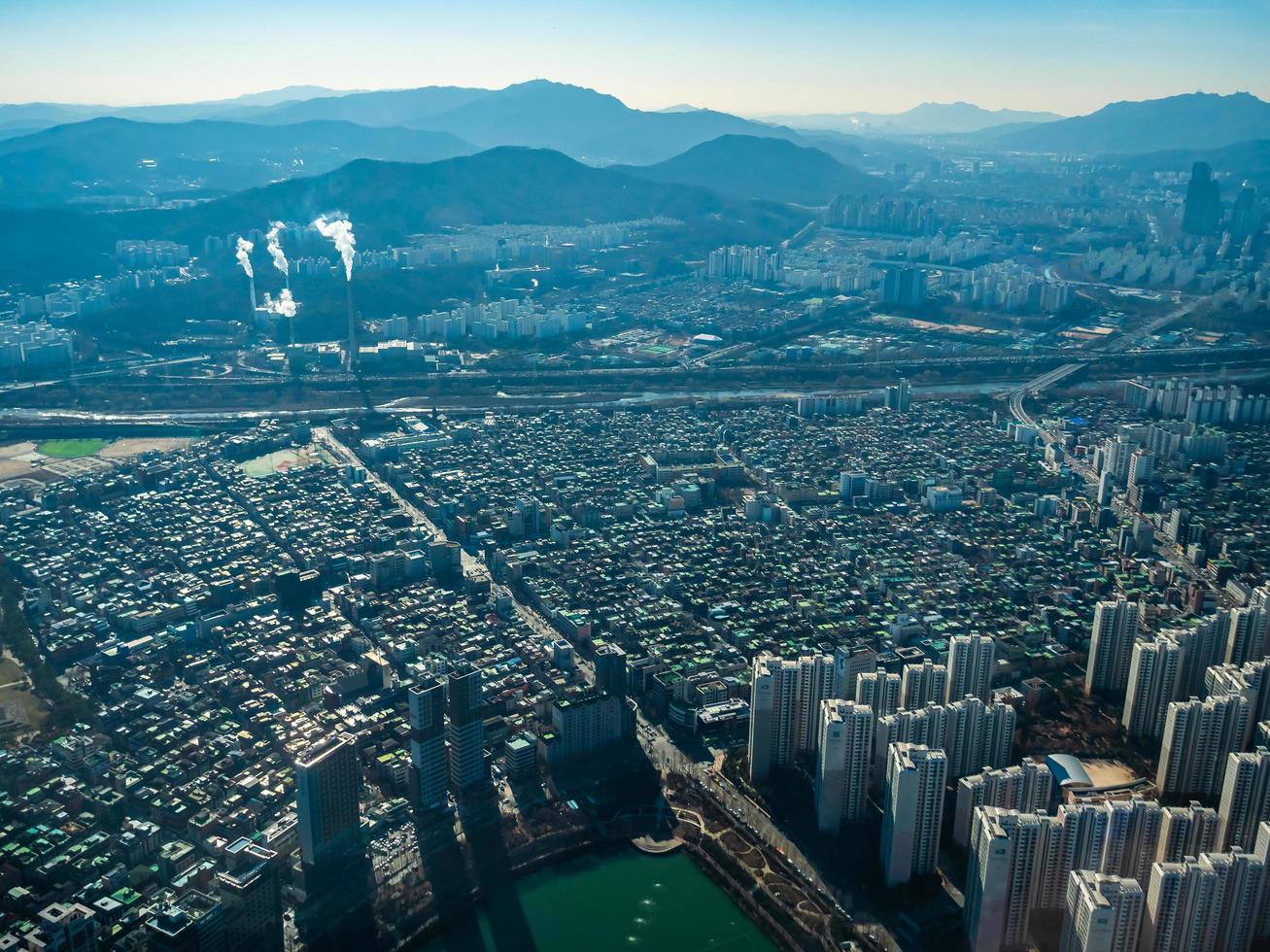 vista aérea de la ciudad de seúl, corea del sur foto