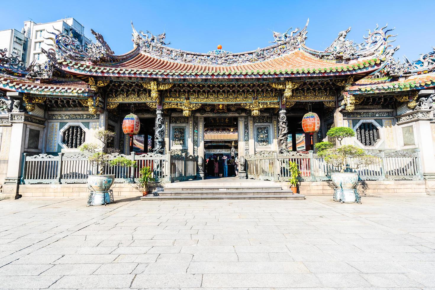 Longshan temple in Taipei city, Taiwan photo