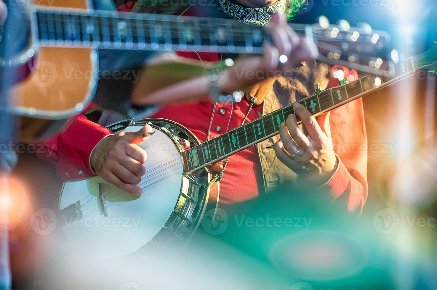 jugador de banjo en la banda de country foto