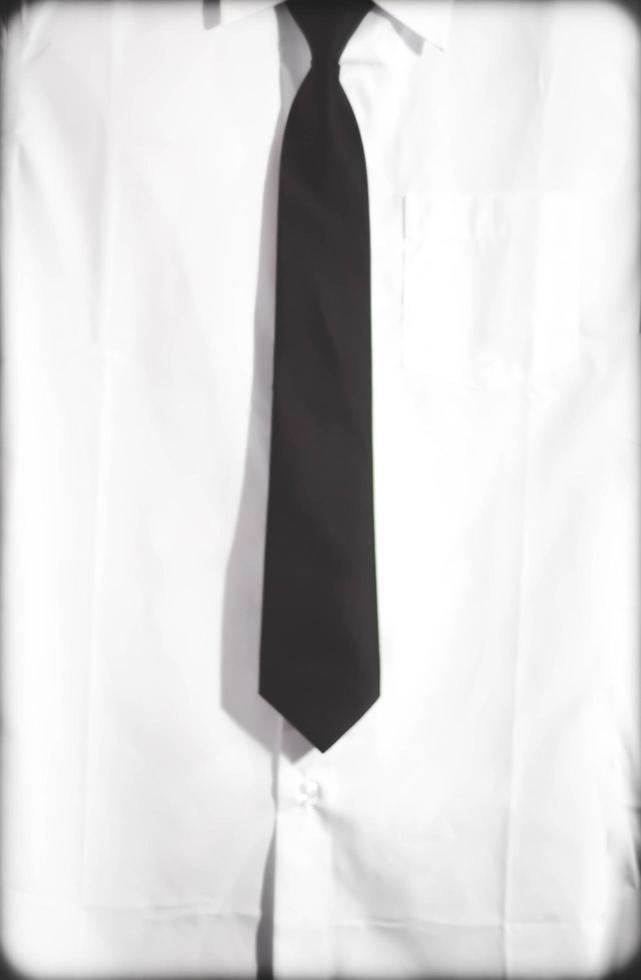 Camisa blanca de corte slim rico algodón y corbata negra 2130951 Foto de stock en Vecteezy