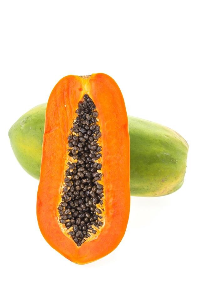 papaya fruta aislada foto