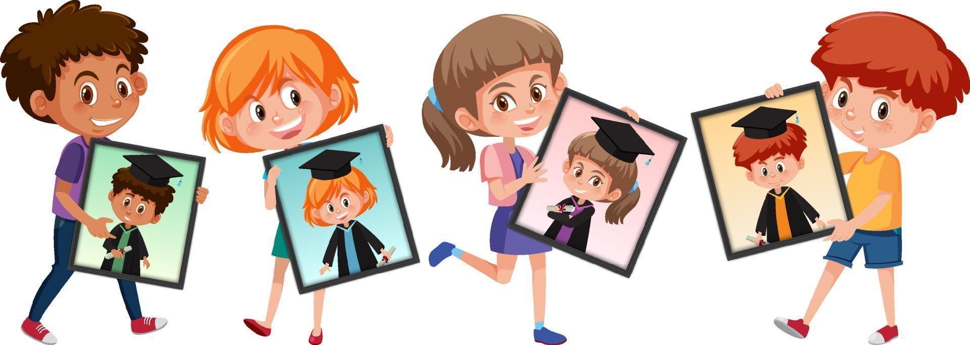 muchos niños sosteniendo sus fotos de graduación de retrato vector