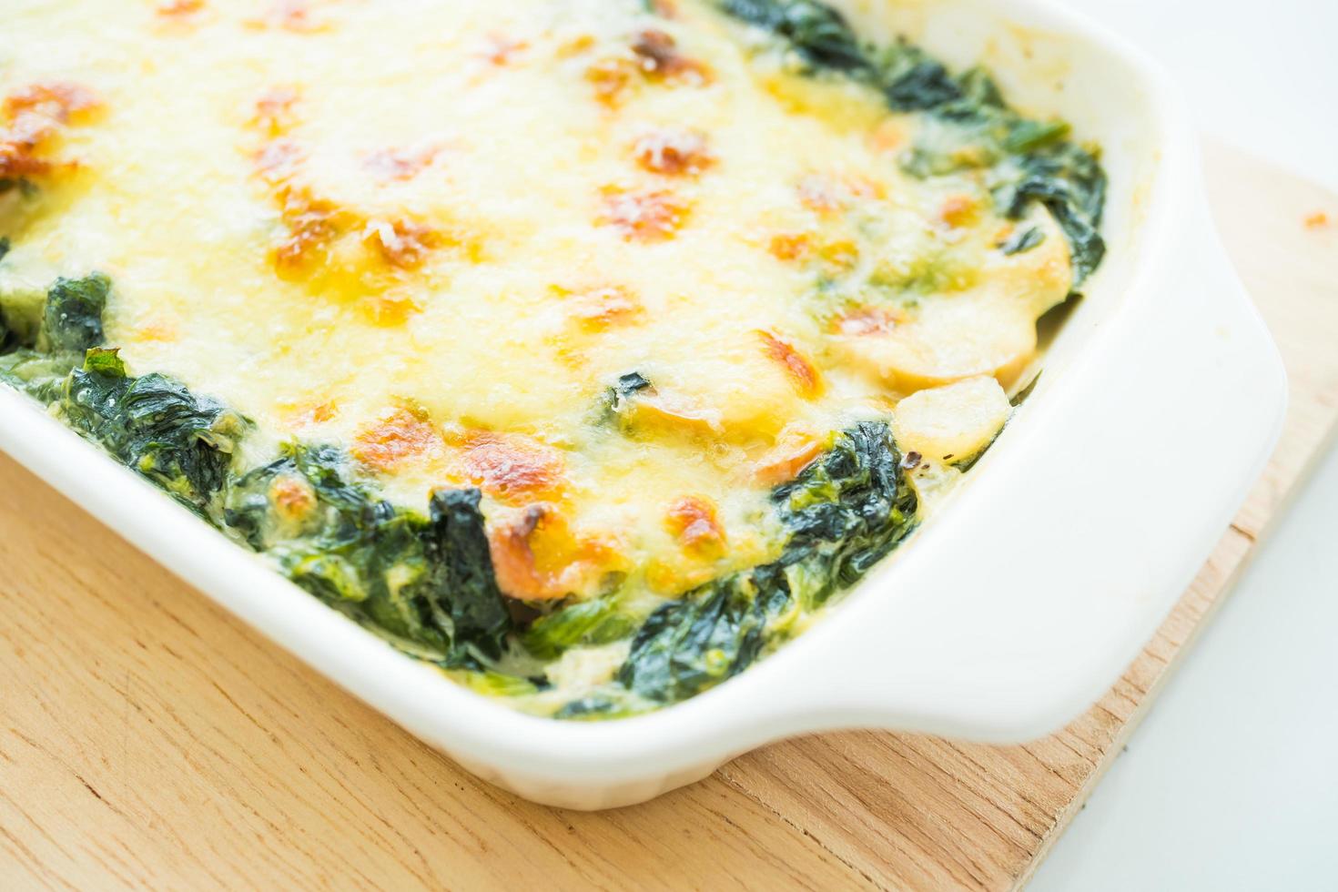 Baked spinach lasagna photo