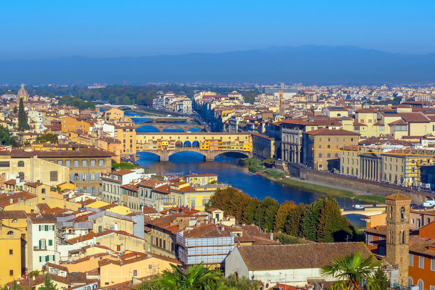 Vista del horizonte de Florencia desde la vista superior foto