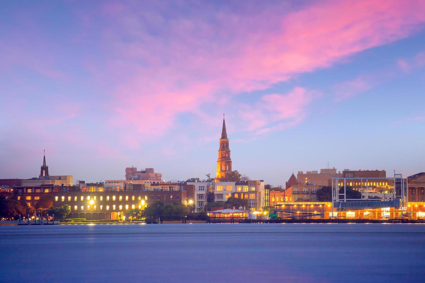 Horizonte de Charleston, Carolina del Sur, EE. foto