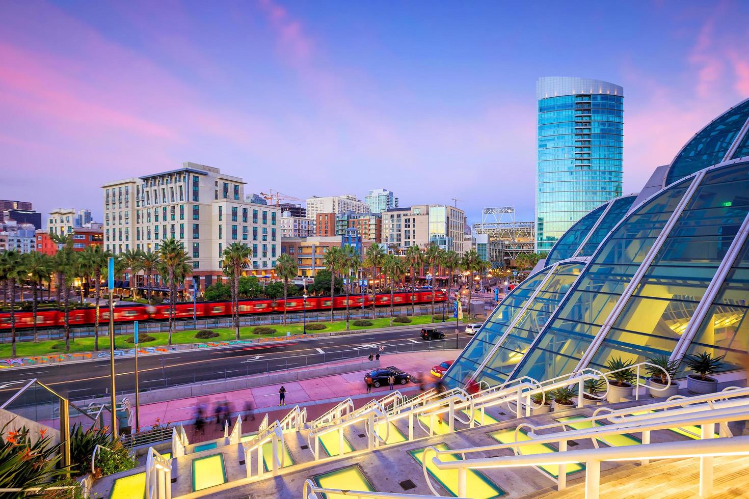 San Diego, el centro de la ciudad al atardecer. foto